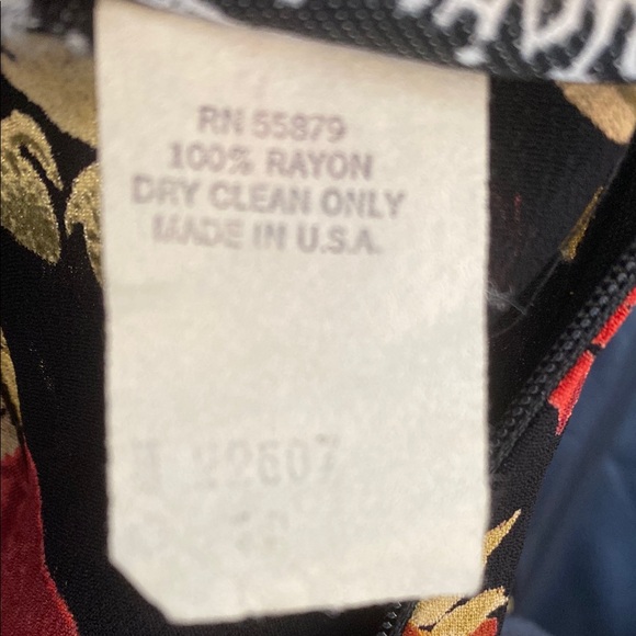 Mevisto Floral Black Skirt - Picture 8 of 8